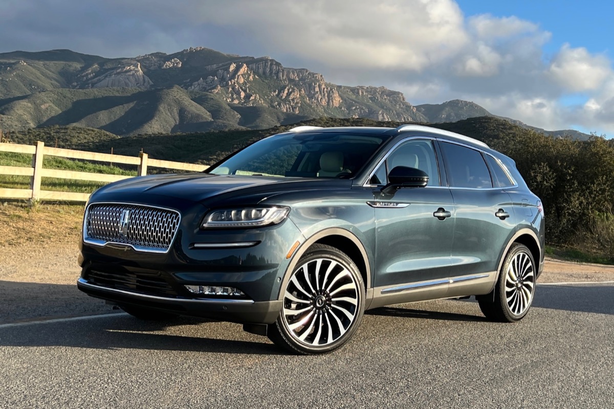 2022 Lincoln Nautilus Test Drive Review