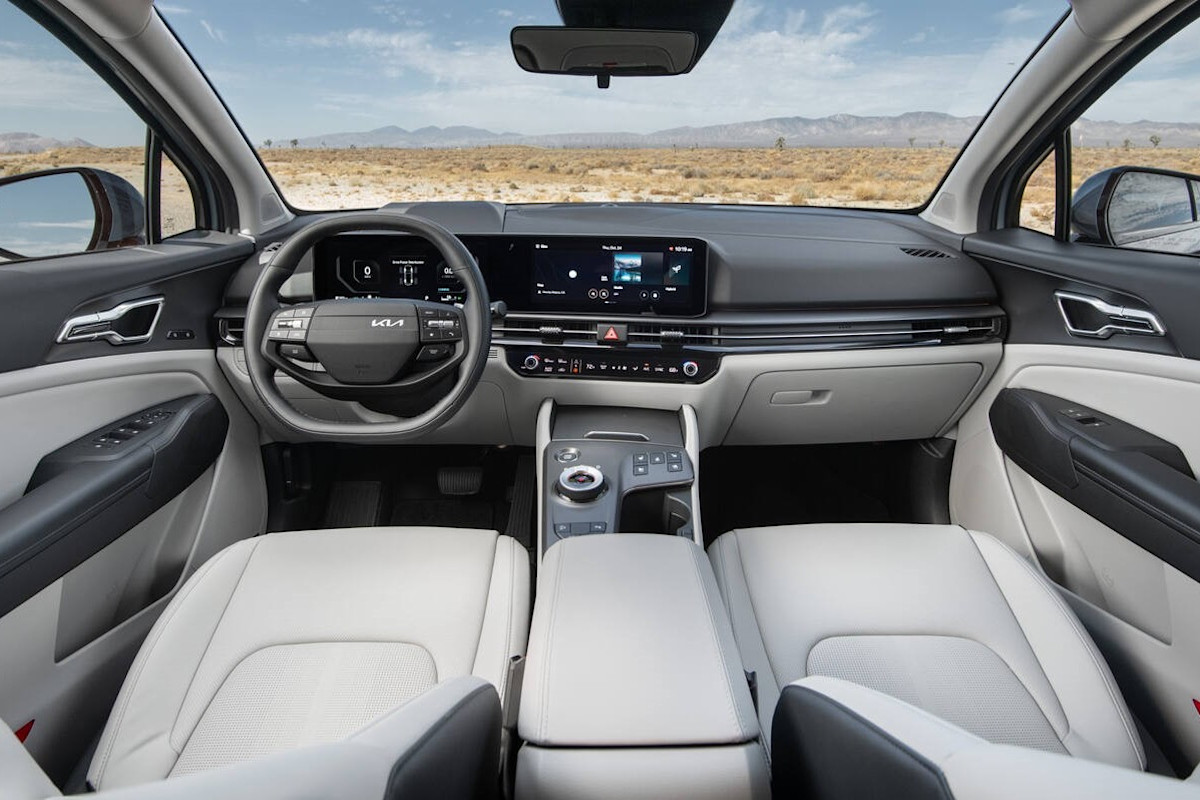 2026 Kia Sportage Hybrid Preview - interior
