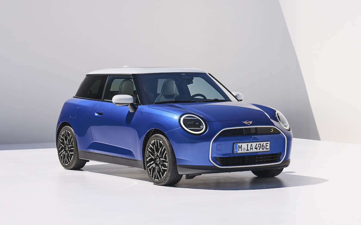 2024 mini cooper front