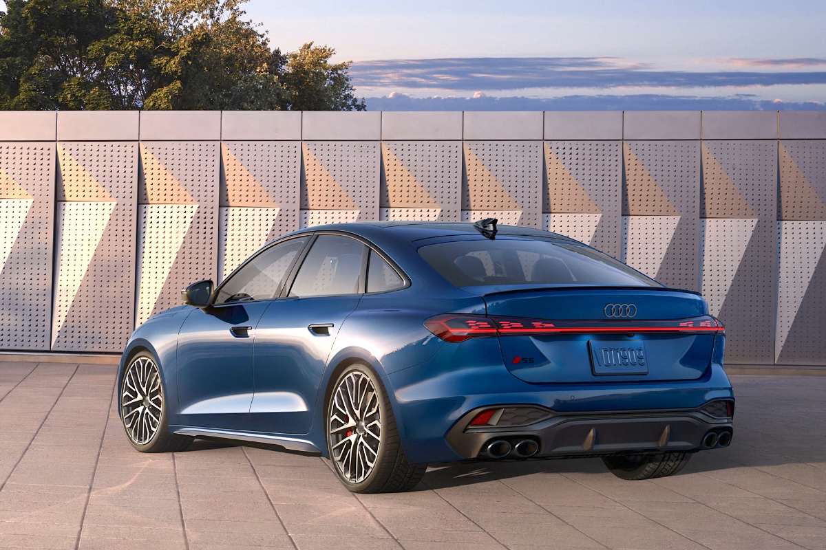 2026 Audi S5 rear