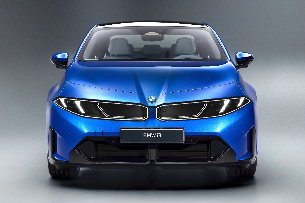 2026 BMW i3 Studio front