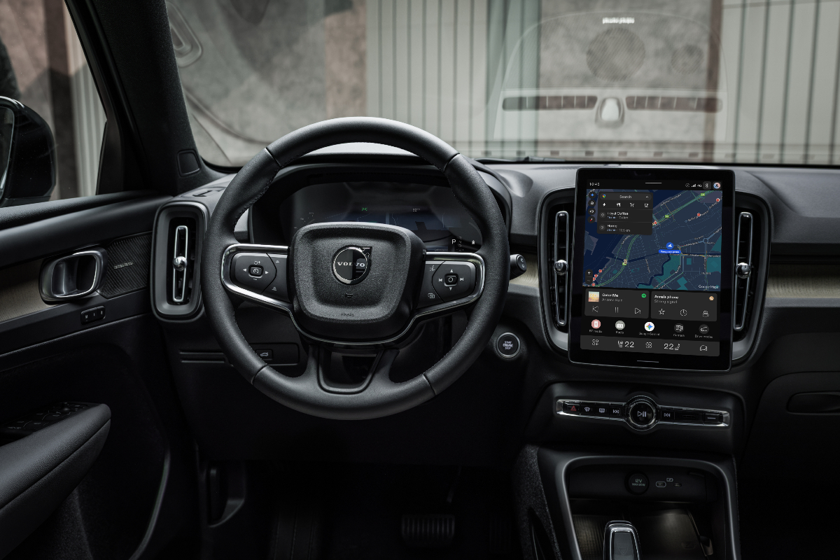 2027 Volvo XC40 Studio dashboard