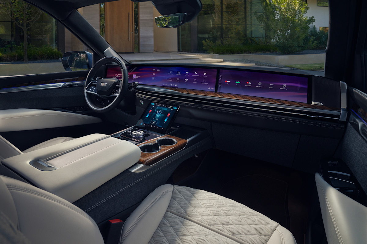 2025 Cadillac Escalade ESV Preview - interior