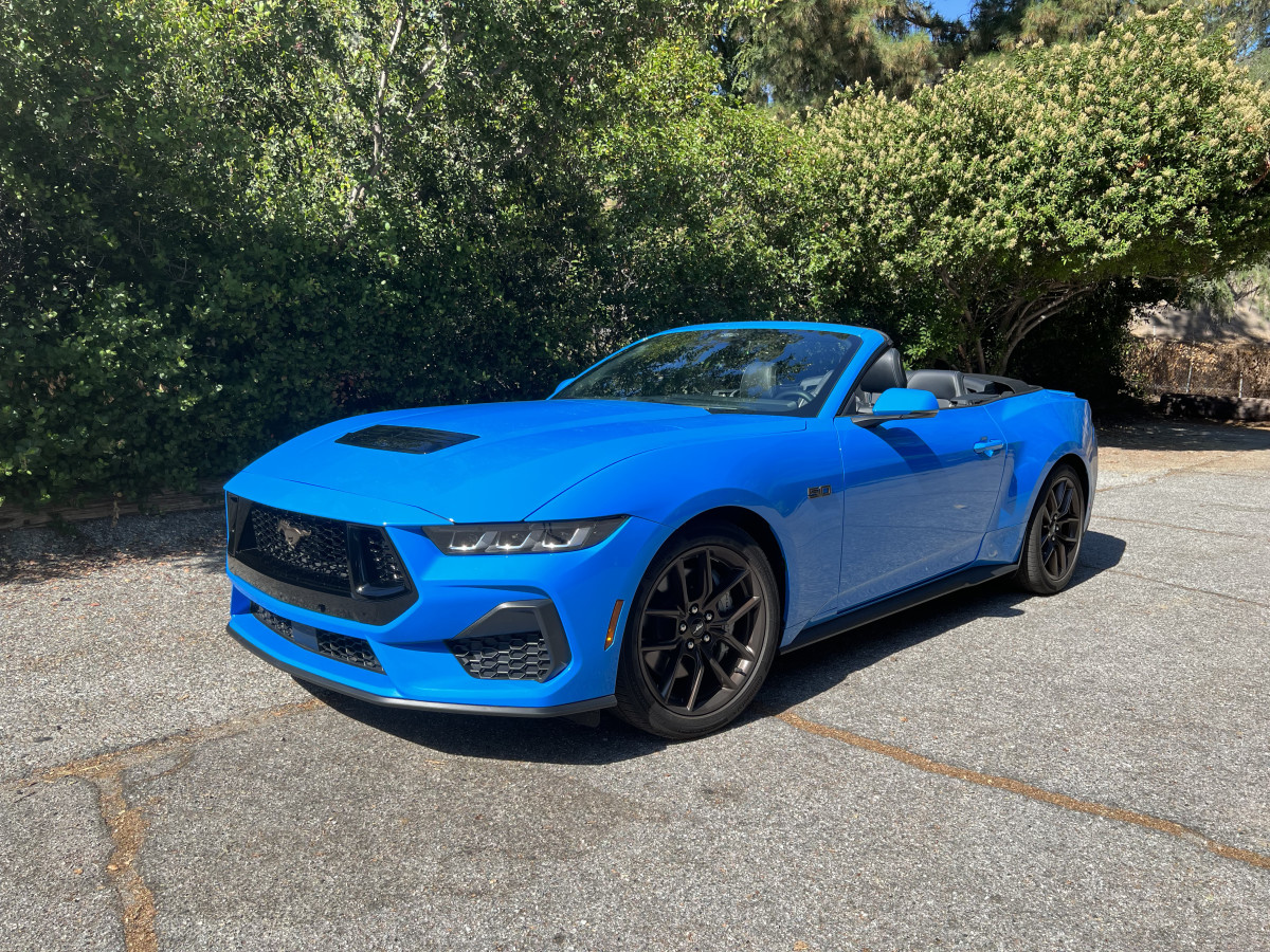 2022 Ford Mustang Convertible Prices, Reviews, and Pictures