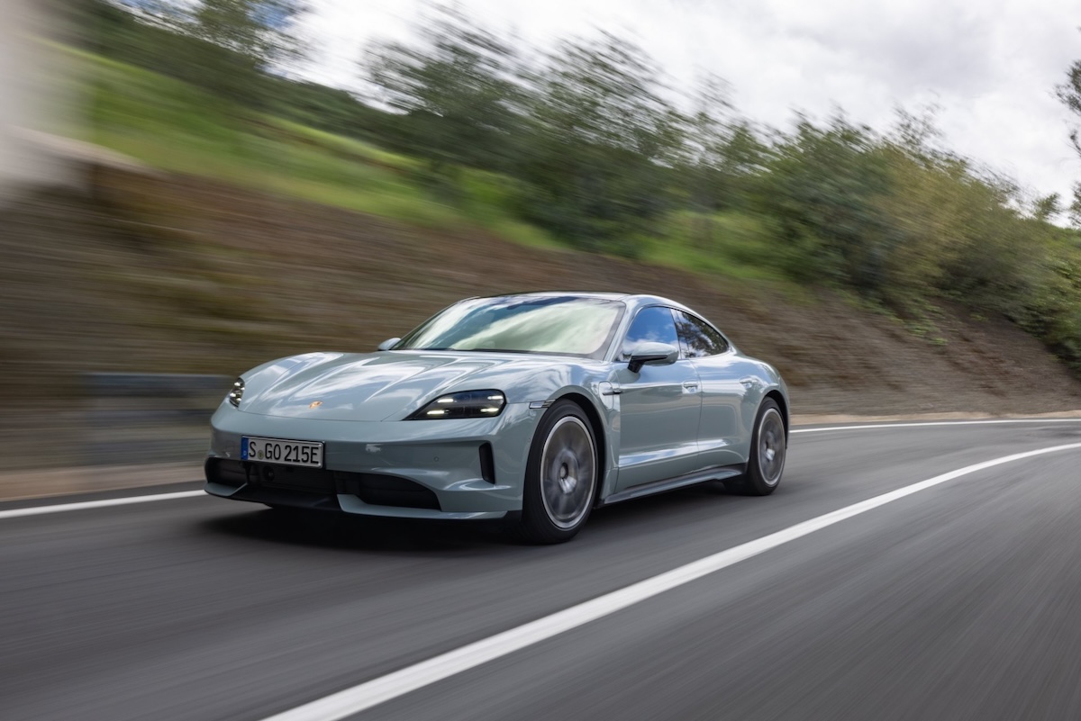 2025 Porsche Taycan front