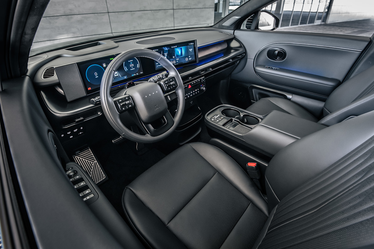 2027 Hyundai Ioniq 9 Preview - interior