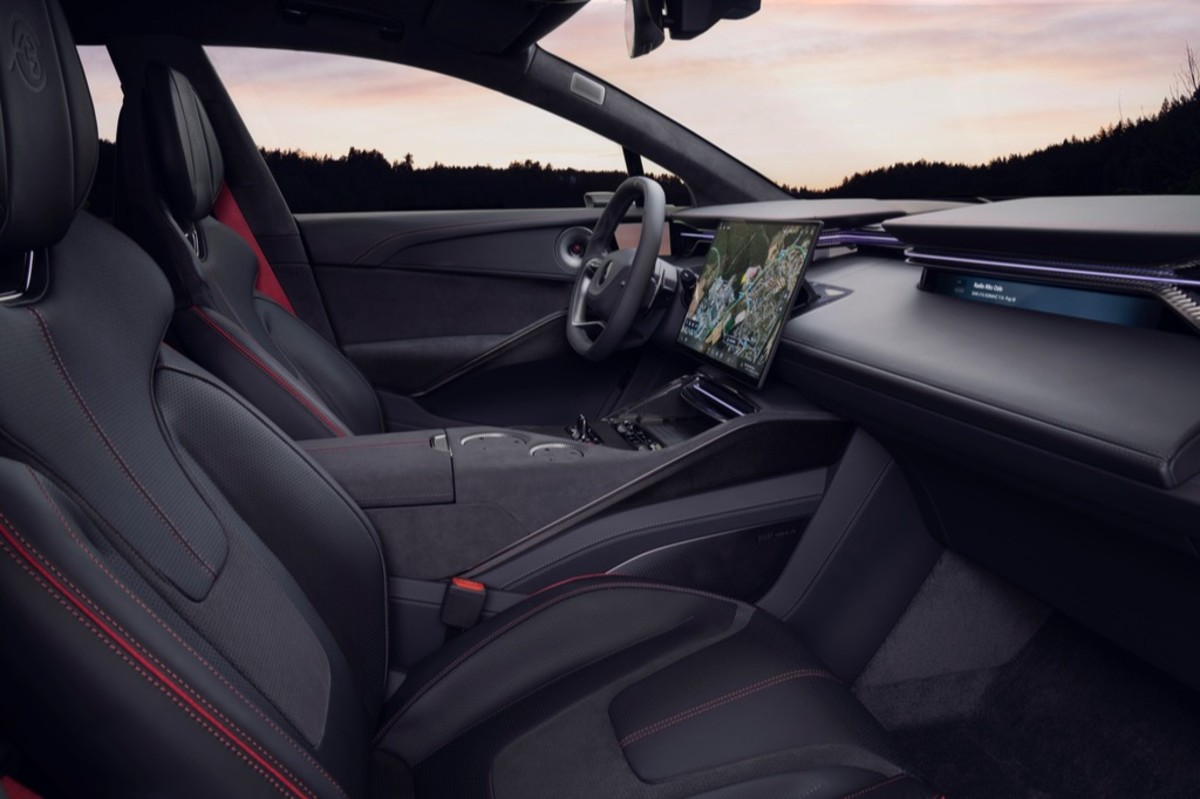 2025 Lotus Eletre Preview - interior