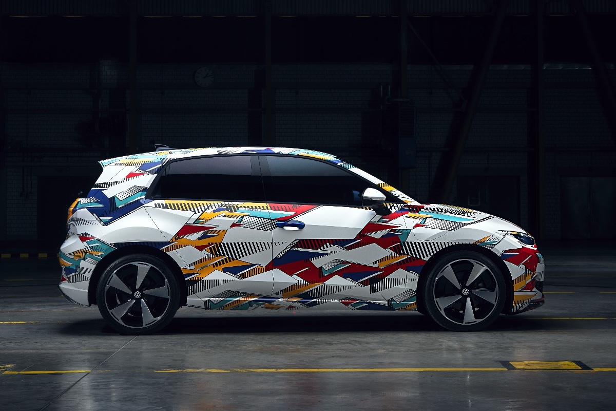 Volkswagen ID.Polo side 1