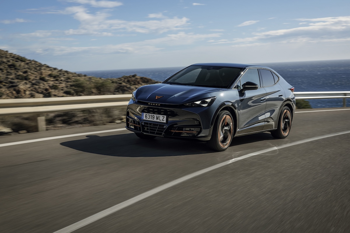 Cupra Tavascan front driving