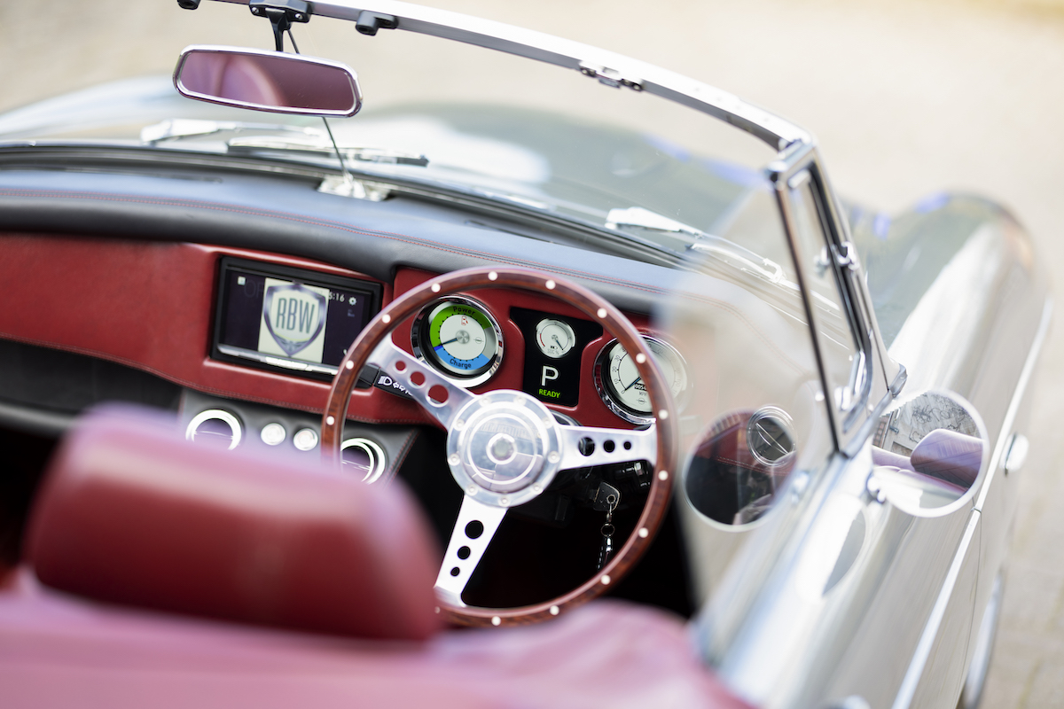 Electric classic RBW e Roadster interior 2