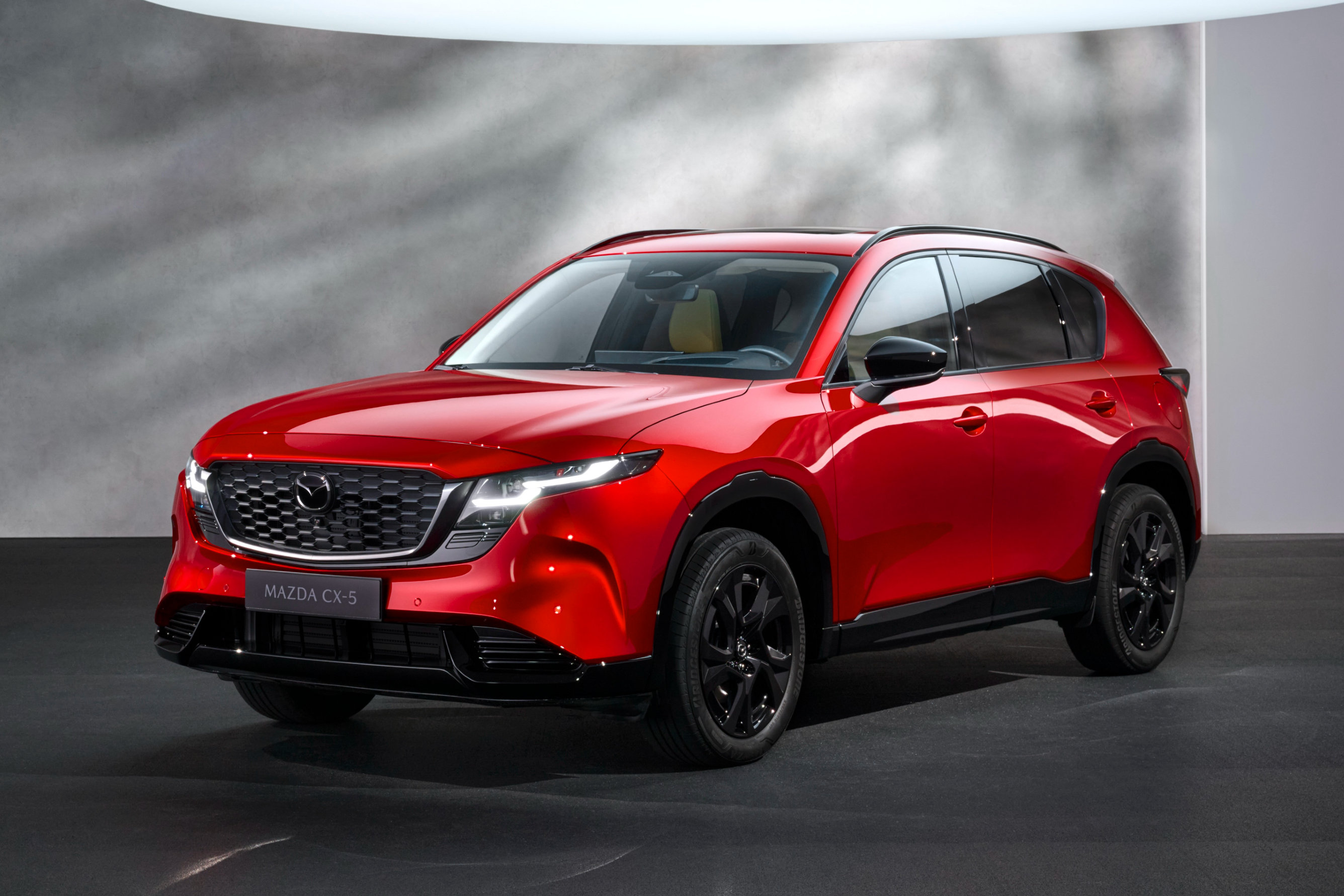 Mazda CX-5 front 3:4 studio 1