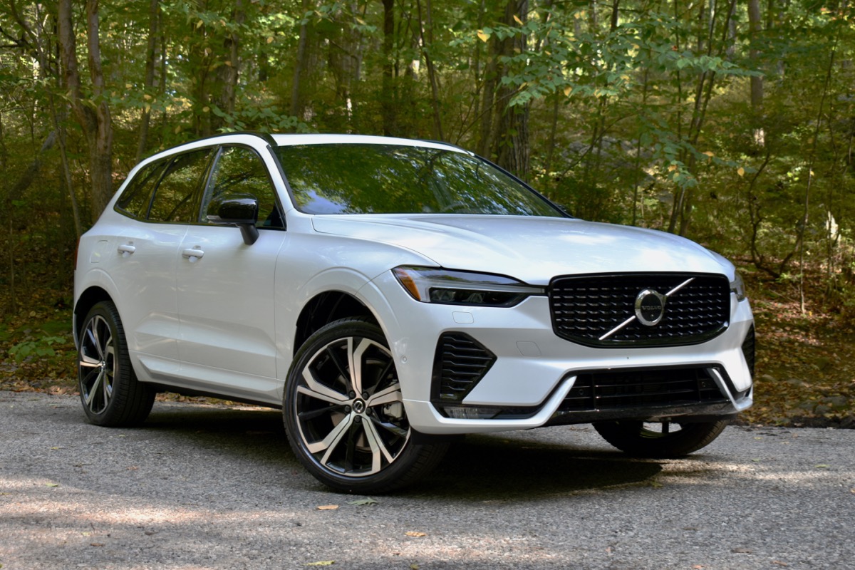 2023 Volvo XC60 Recharge AWD review: Fast and mostly fresh