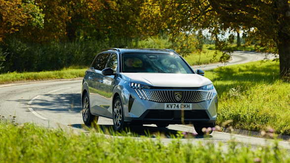Peugeot 5008 SUV review (2024-2025)