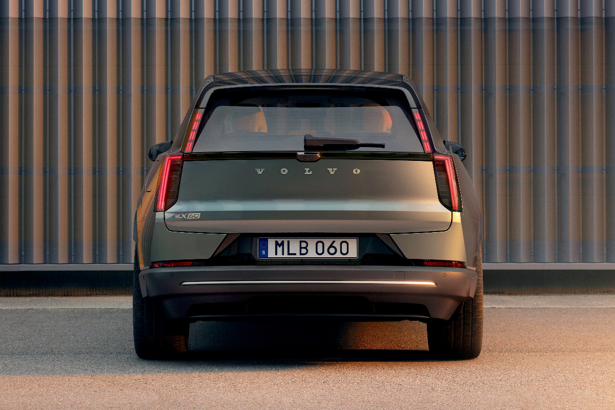 2026 Volvo EX60 rear 1