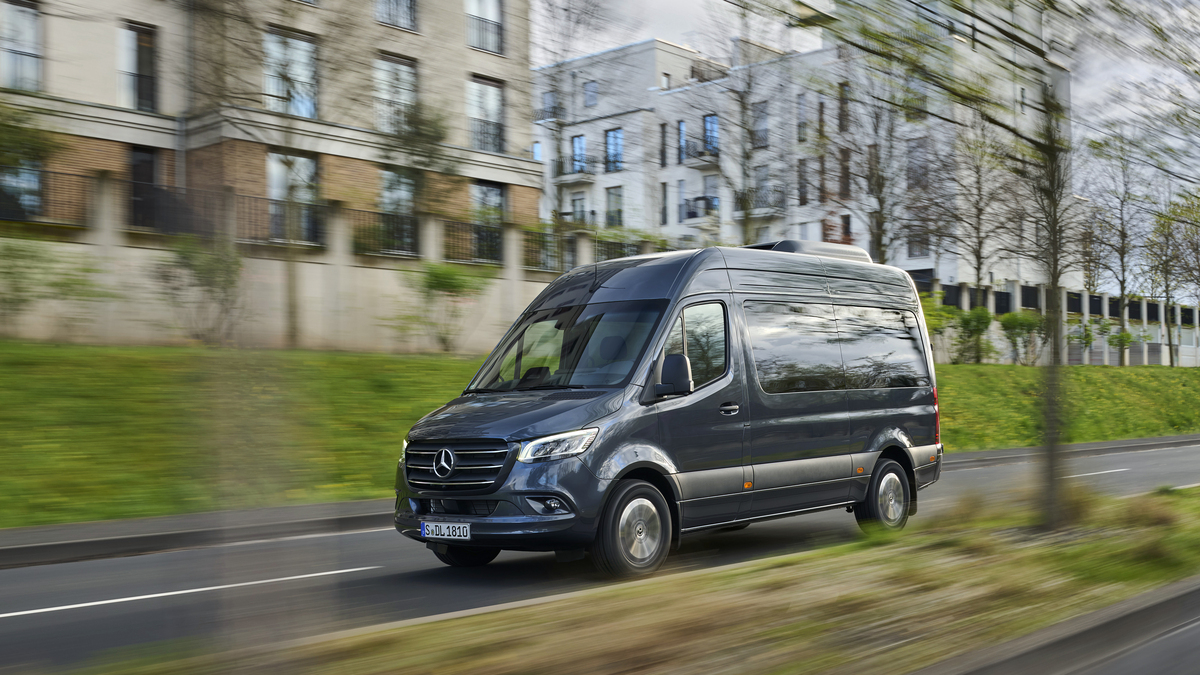 2025 Mercedes-Benz eSprinter Preview - summary