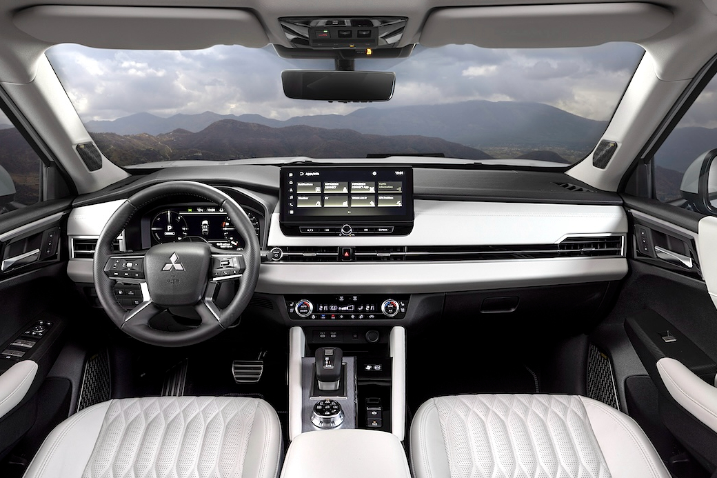 Mitsubishi Outlander PHEV interior 1