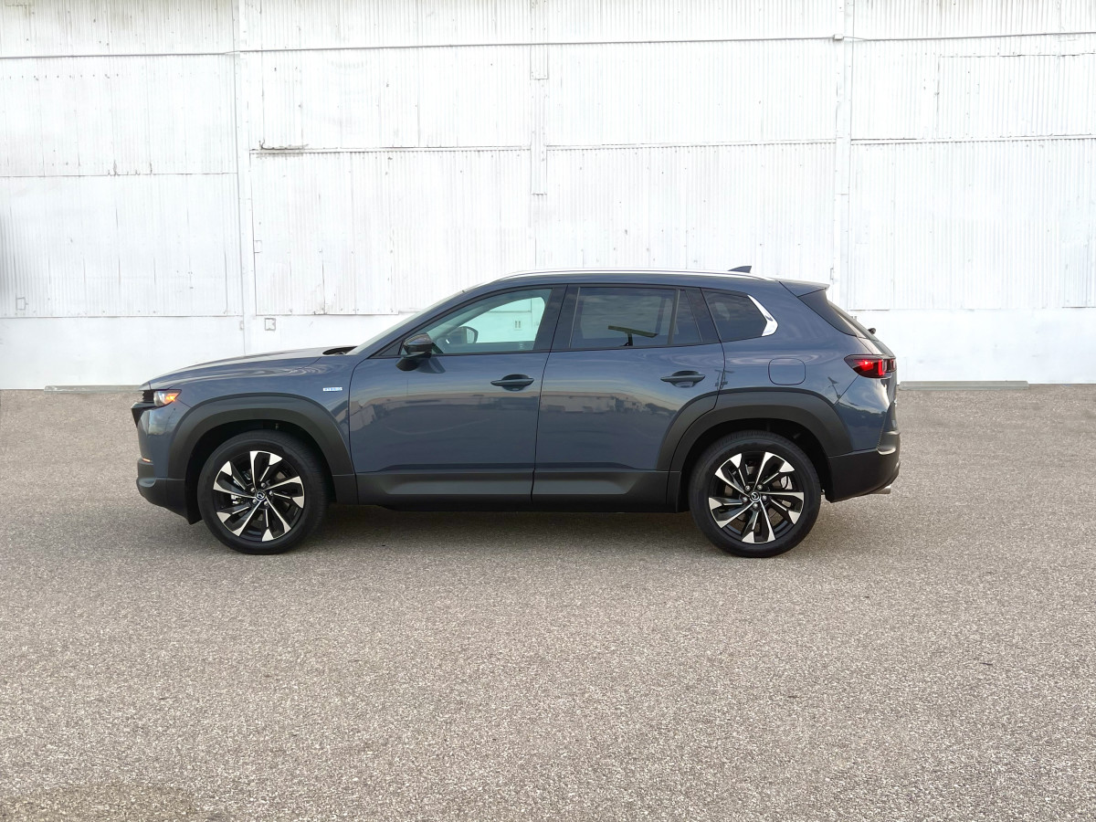 2025 Mazda CX-50 Hybrid