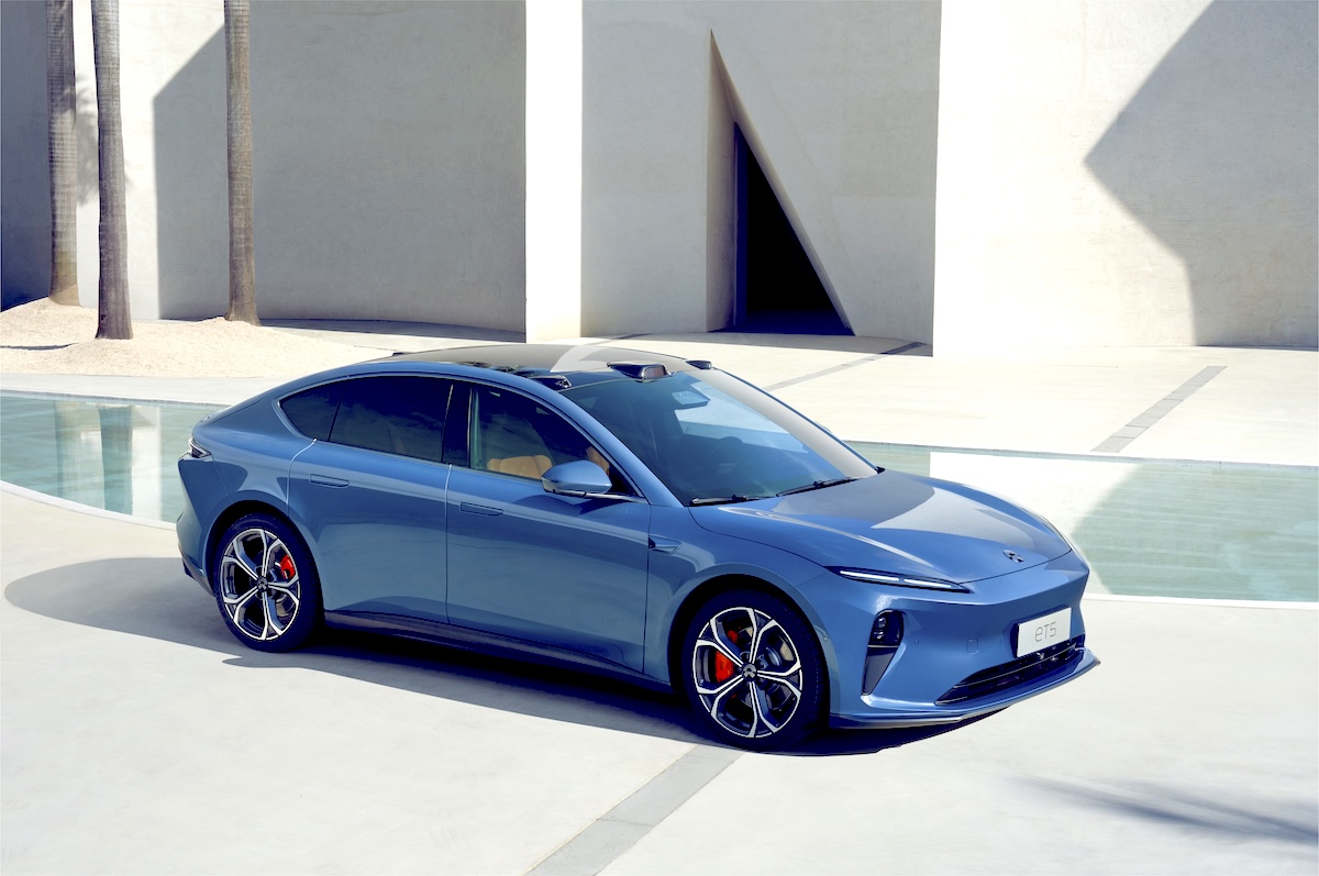 Blue Nio ET5