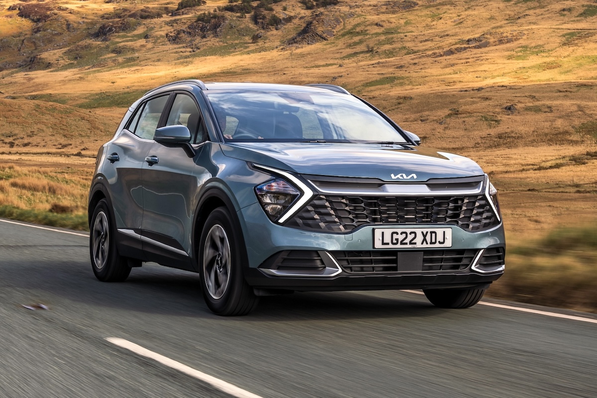 Kia Sportage driving
