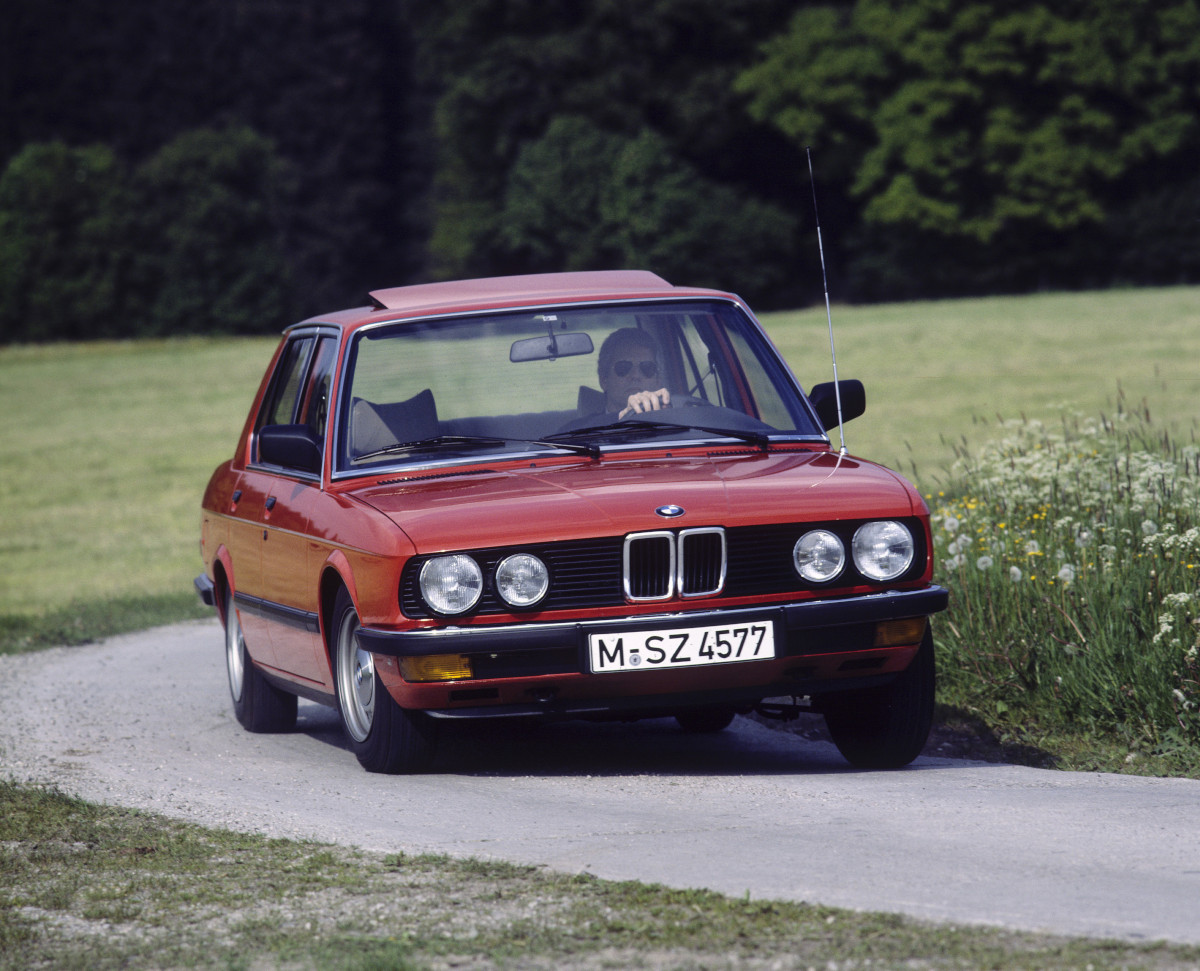 BMW 5 series mk2 1