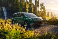 Picture of 2024 Toyota Sienna