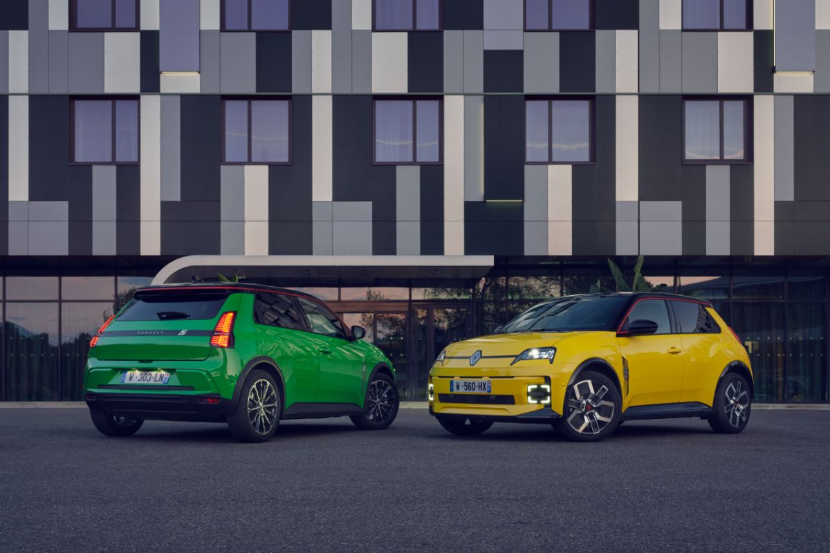 Renault 5 Review (2024-)