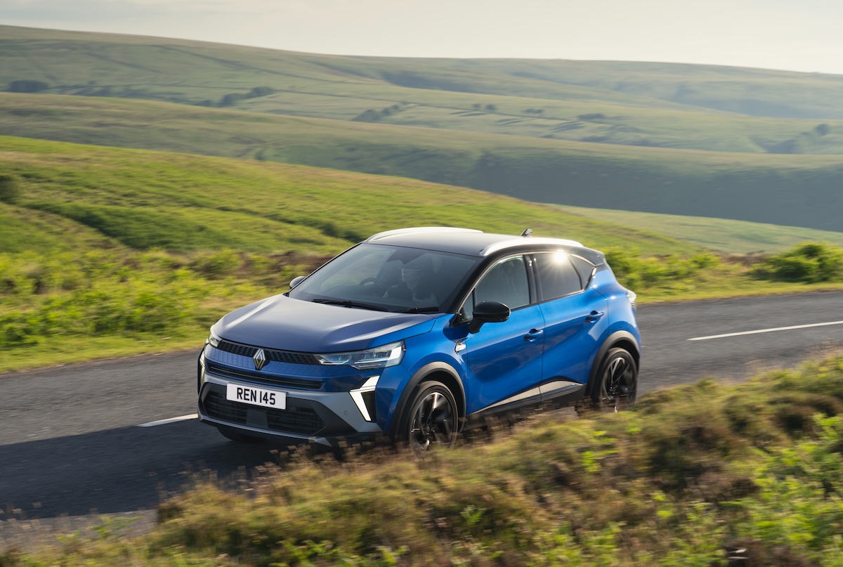2024 Renault Captur blue front driving sea view