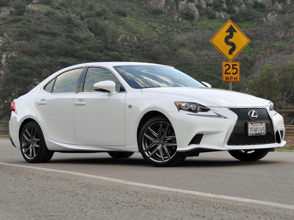 Picture of Lexus IS