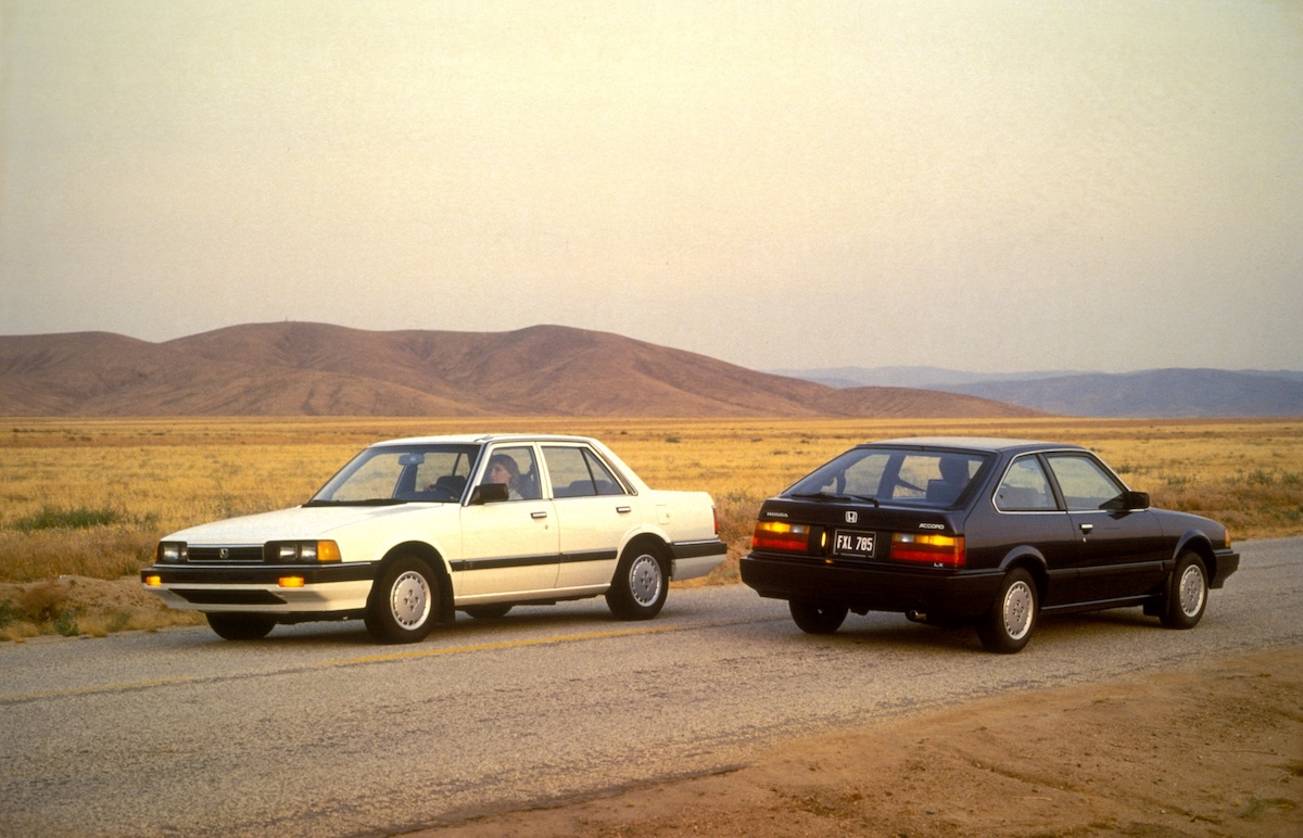 Honda Accord second generation sedan and hatch two car static