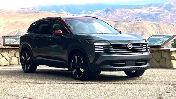 2025 Nissan Kicks Review and Video