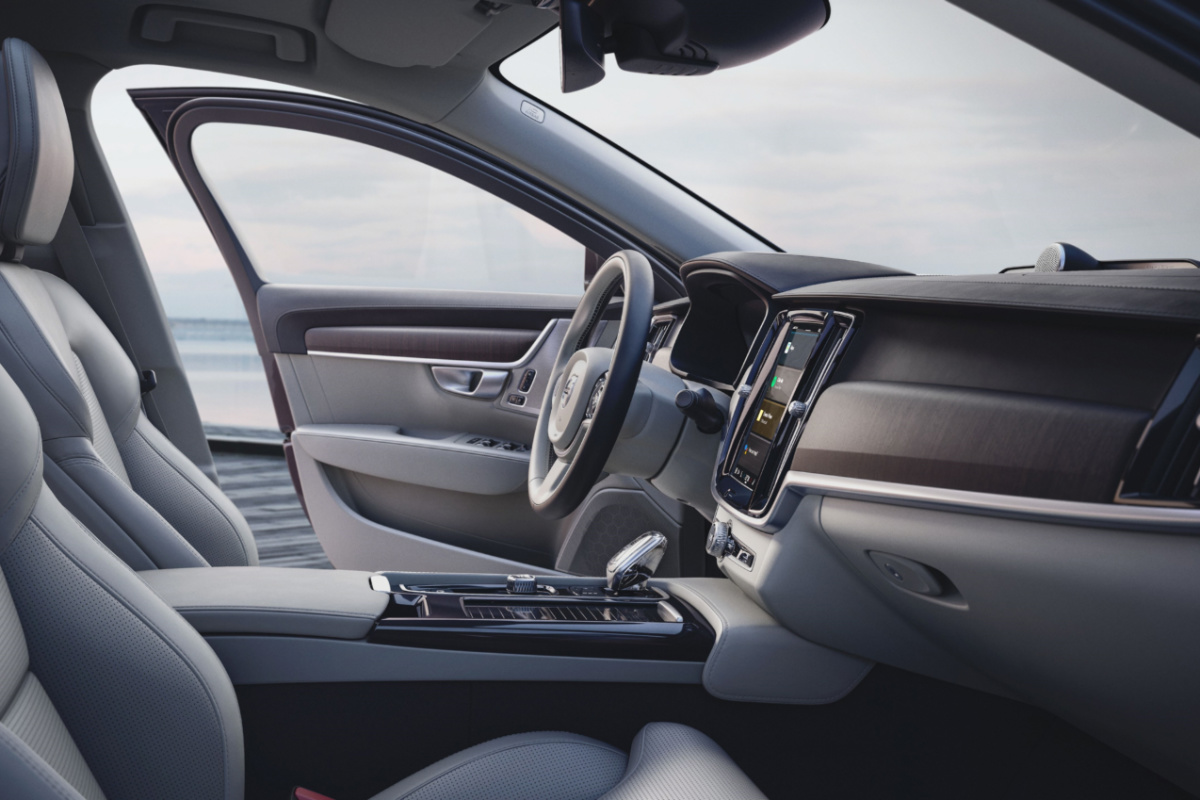2024 Volvo S90 - Interior