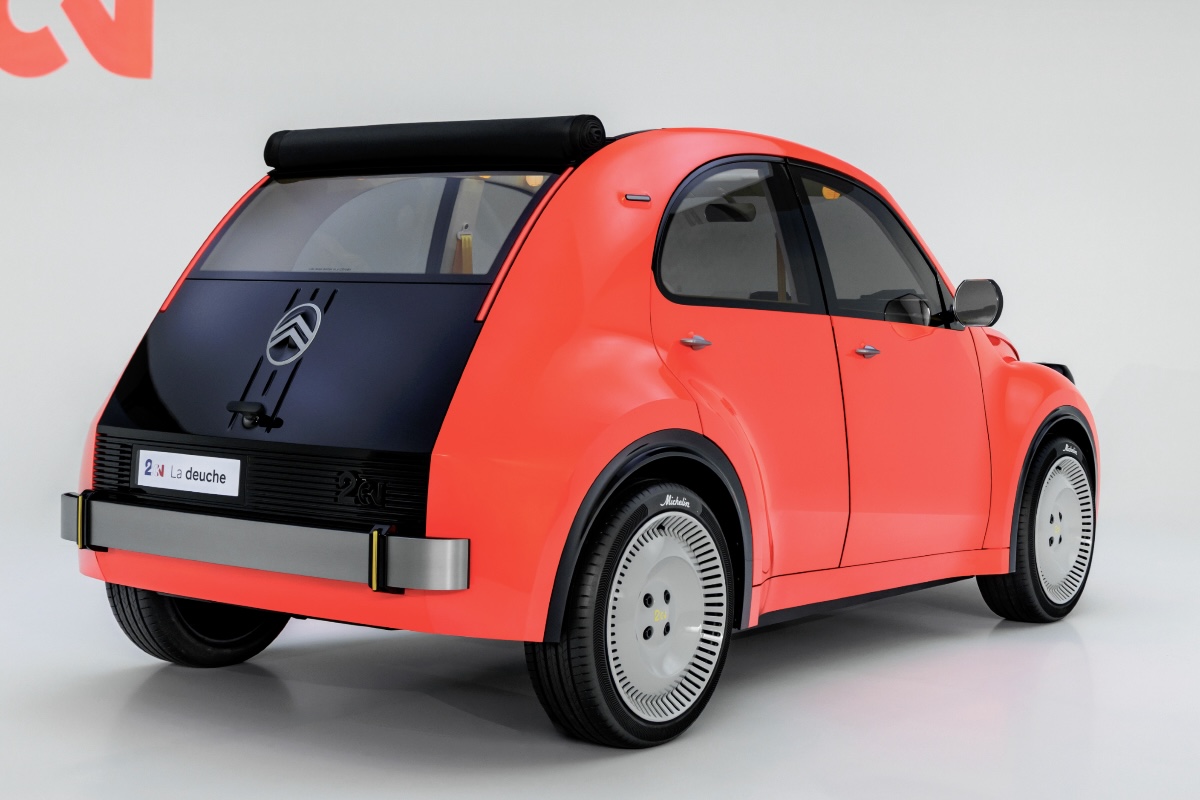 Citroen 2CV Concept rear 34