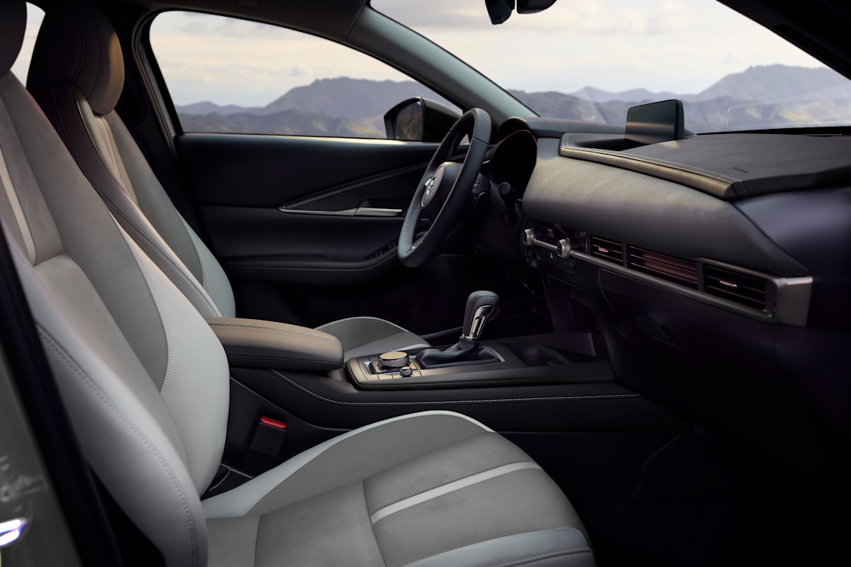 2026 Mazda CX-30 Preview - interior