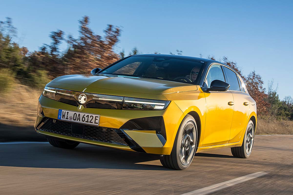 2026 Vauxhall Astra front driving