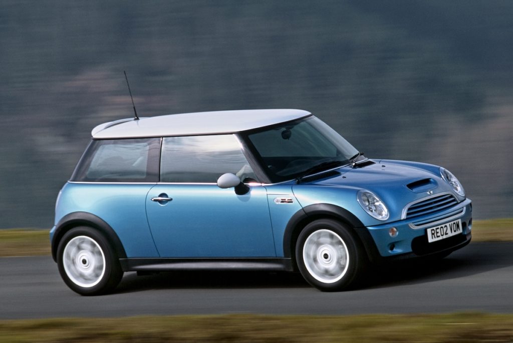 Will the Original BMW MINI be a Future Classic? Mini Cooper S Side Drive