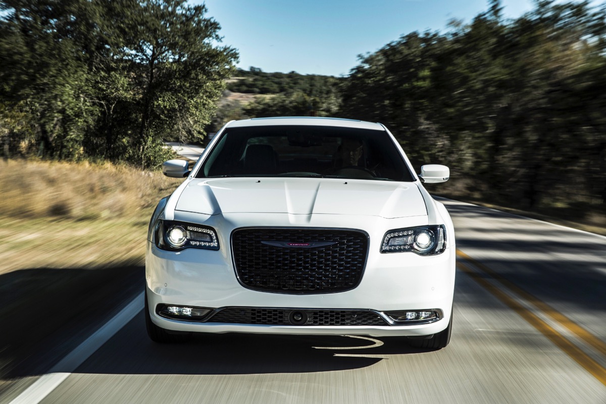 2021 Chrysler 300 Test Drive Review