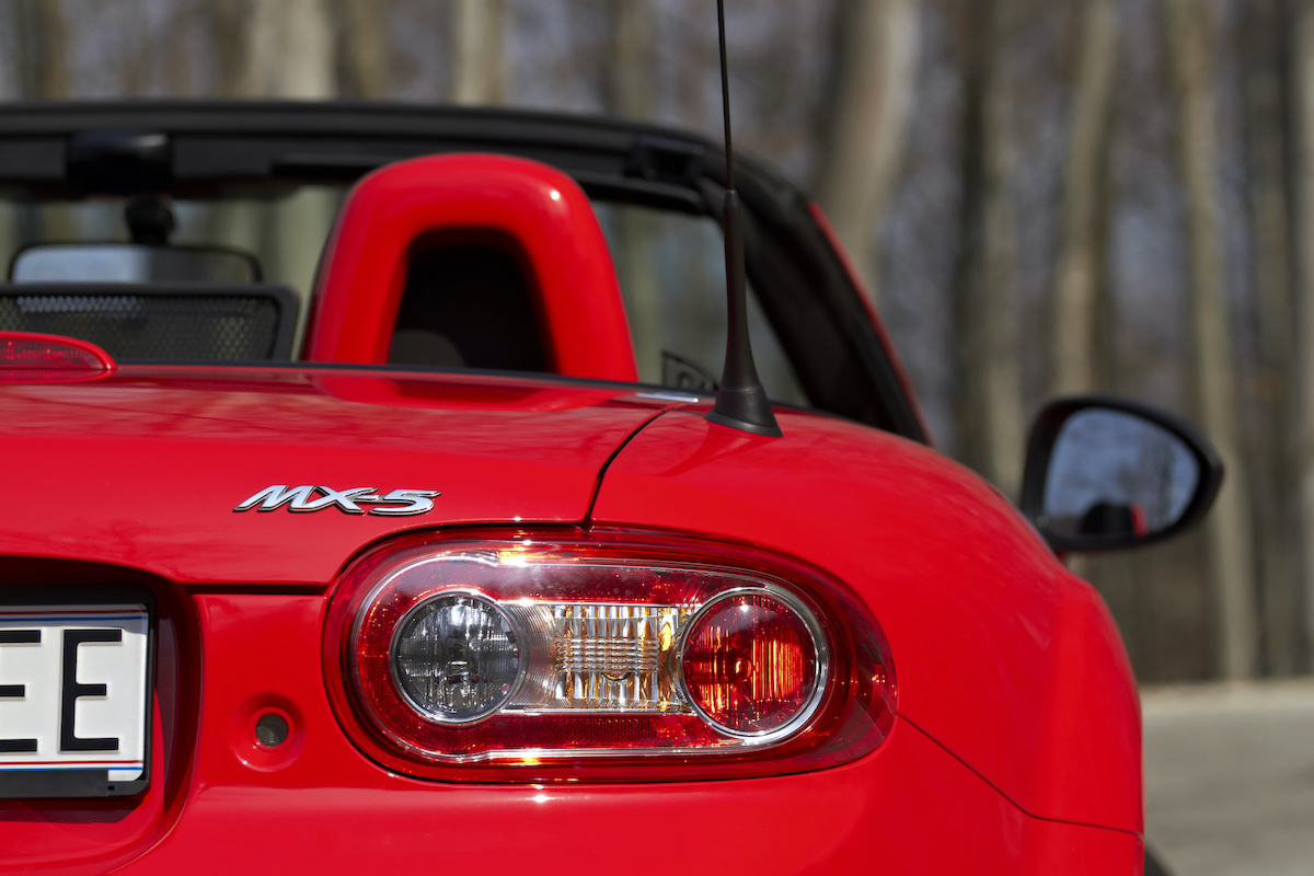 Mazda MX-5 ariel