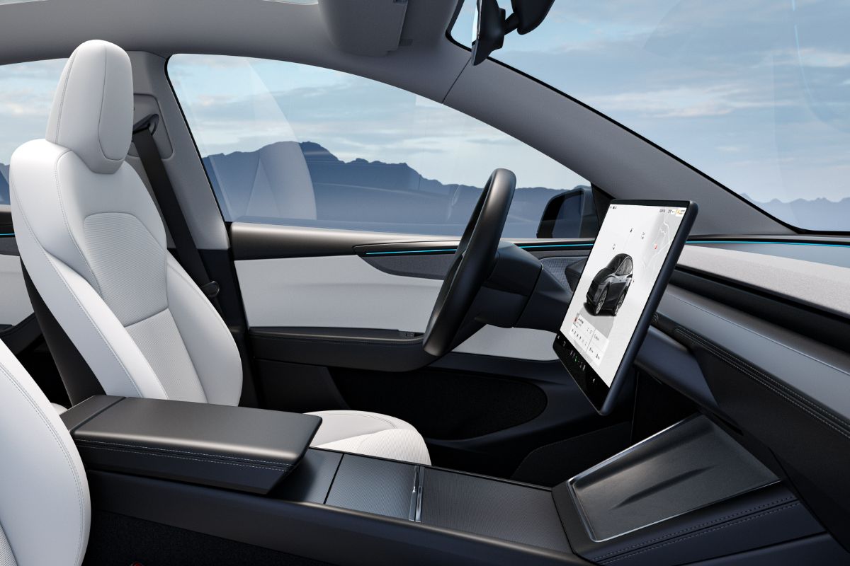 2025 Tesla Model Y interior front seat