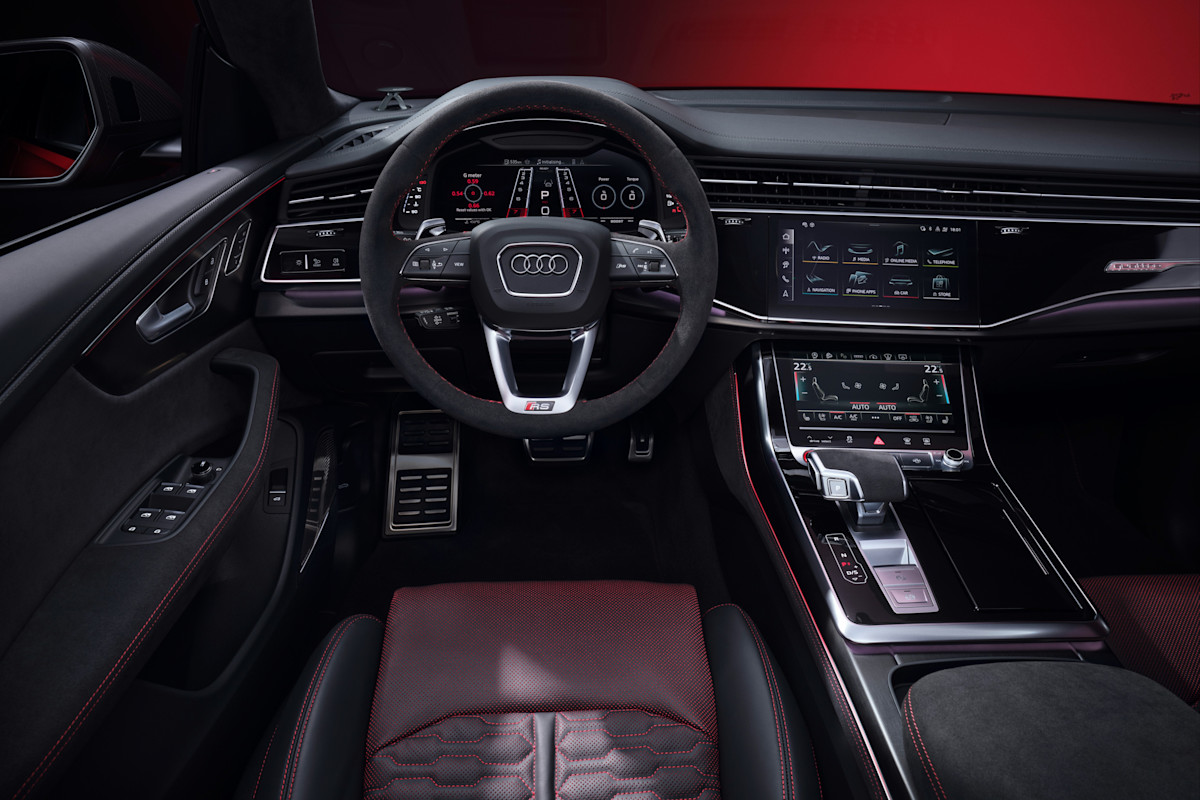 2025 Audi RS Q8 Preview - interior