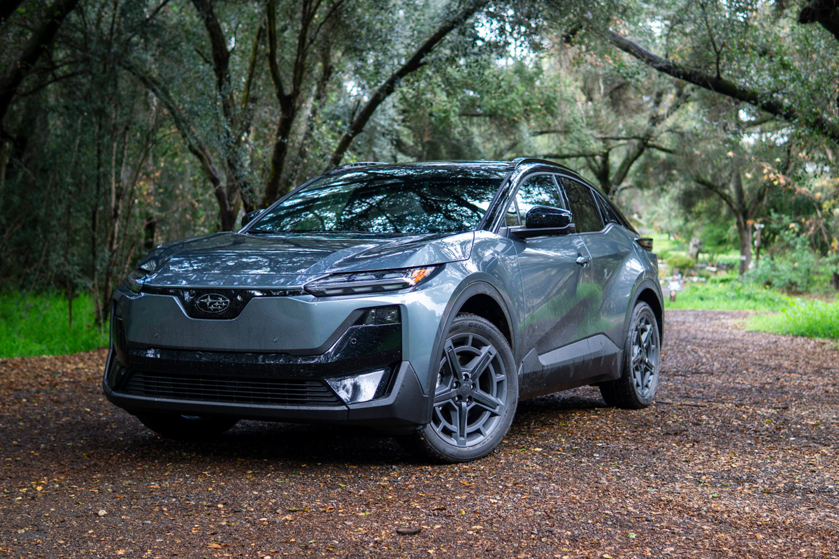 Photo by Matt Smith. 2026 Subaru Uncharted front quarter view.