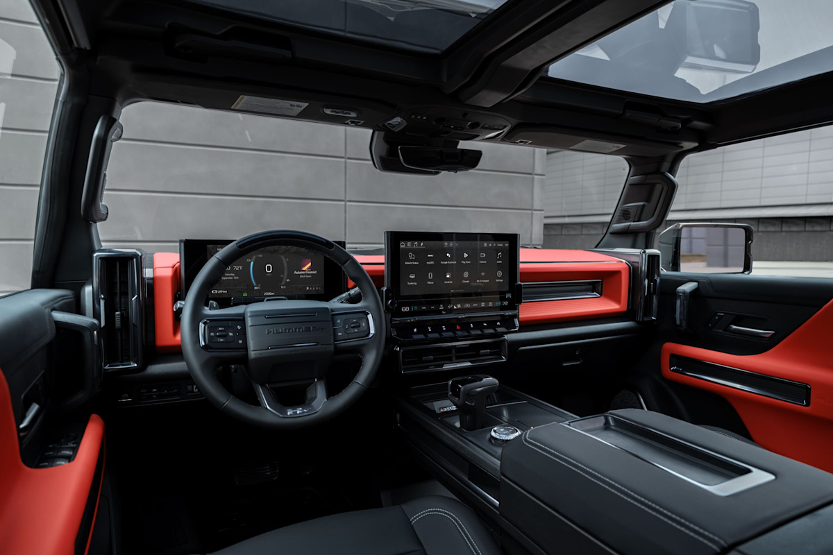 2026 GMC Hummer EV Pickup Preview - interior
