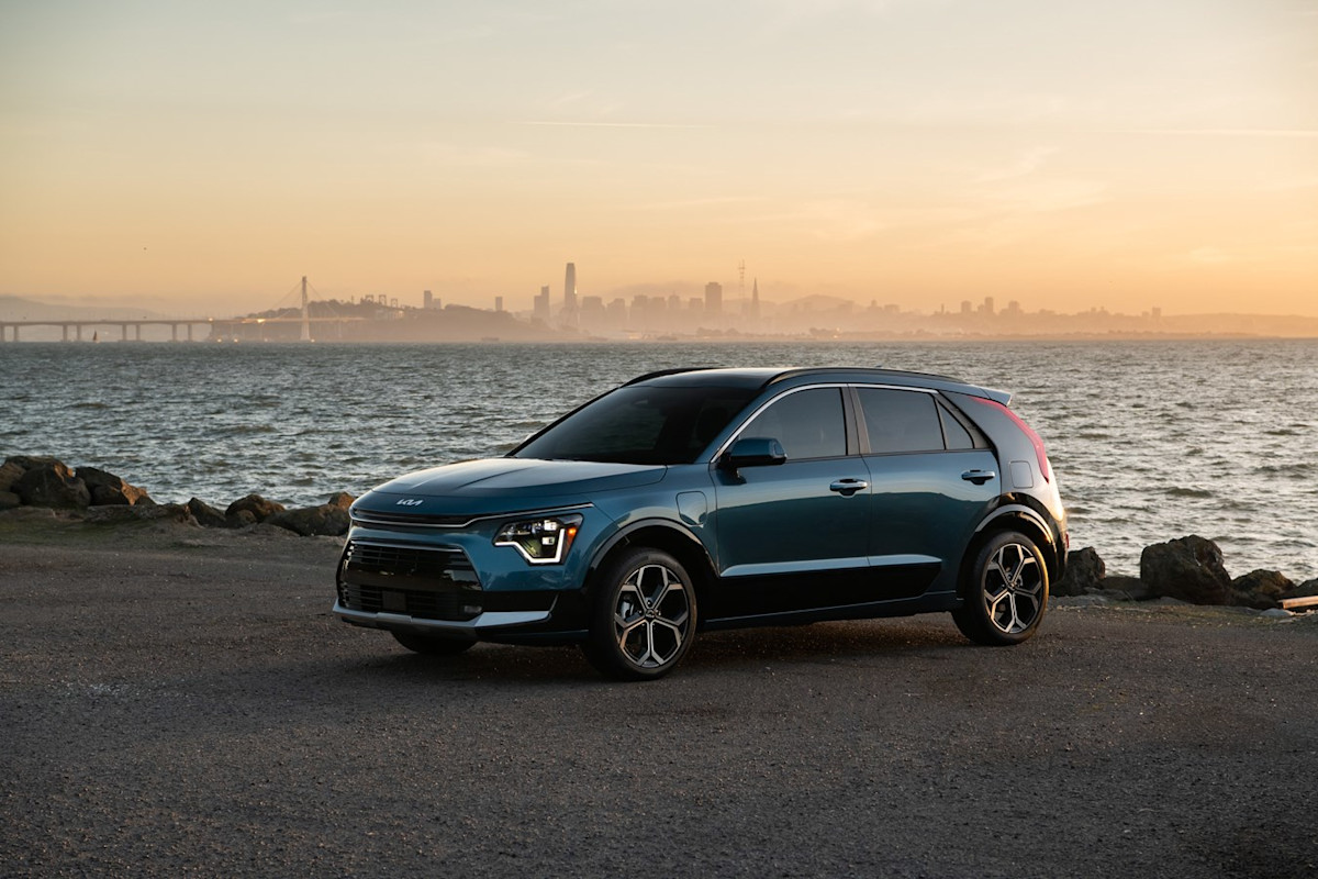 2025 Kia Niro Hybrid Plug-In Preview - summary