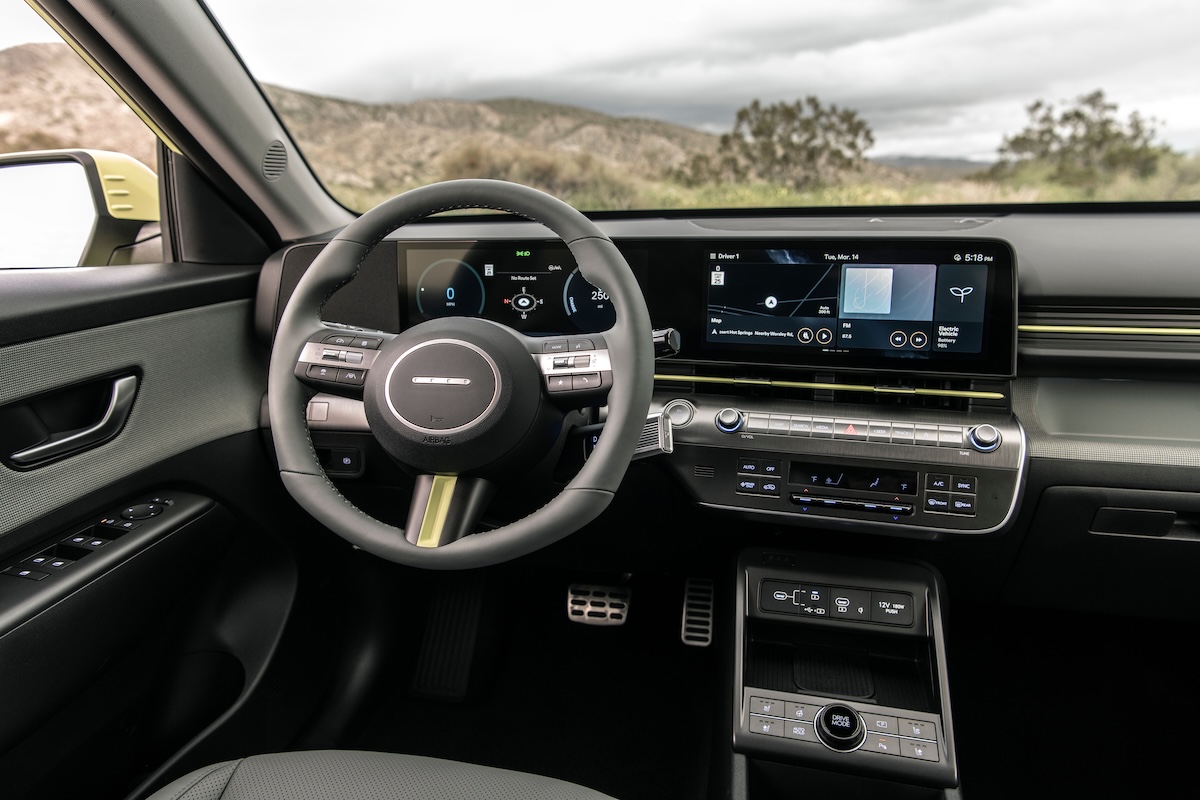 2025 Hyundai Kona Electric interior