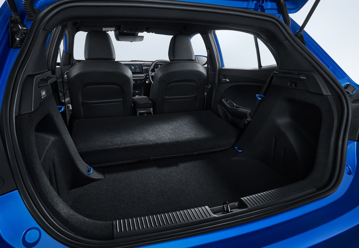 MG3 Hybrid boot