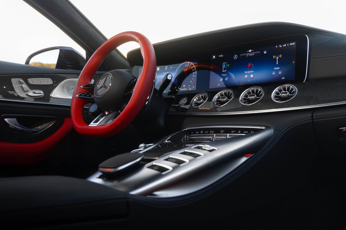 2025 Mercedes-Benz AMG GT Preview - interior