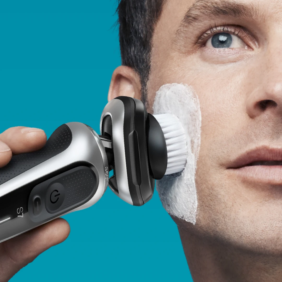 Series 7 Shaver for Men, Wet & Dry with 360° Flex head | Braun CA