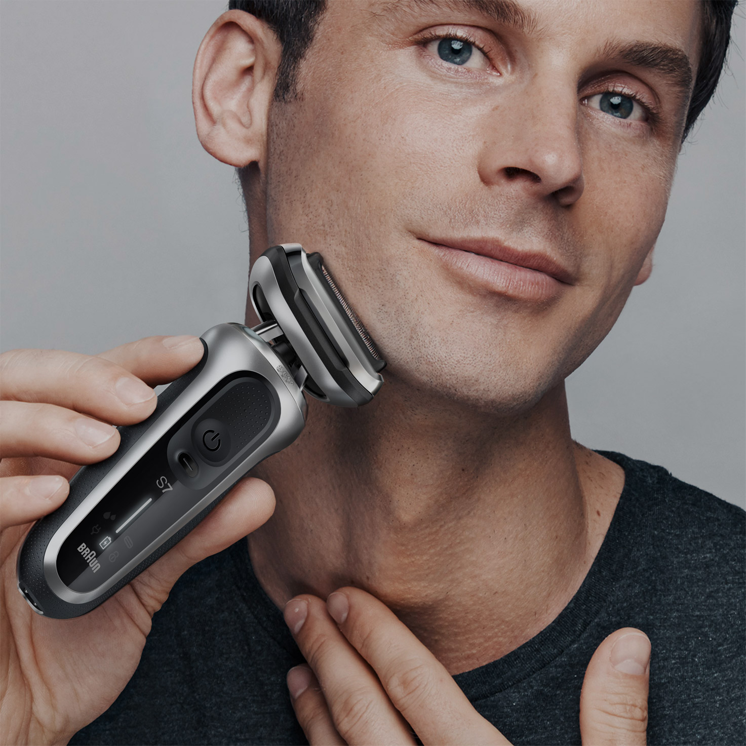 Series 7 Shaver for Men, Wet & Dry with 360° Flex head | Braun CA