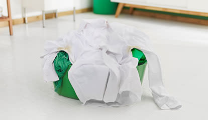 How to remove yellow and sweat stains from clothes