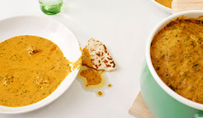 How to remove curry stains from clothes