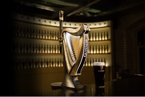 Colour image of the Guinness Harp, 2015.